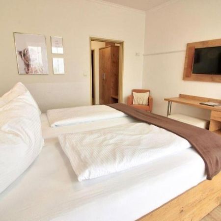 Hotel & Restaurant Seehof Podersdorf am See Habitación foto